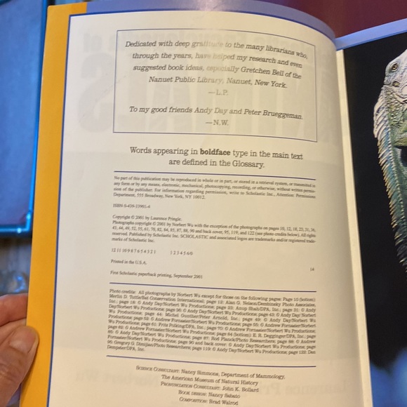 Books:Scholastic Encyclopedia ANIMALS & Reader’s Digest INTELLIGENCE IN ANIMALS - Picture 12 of 16